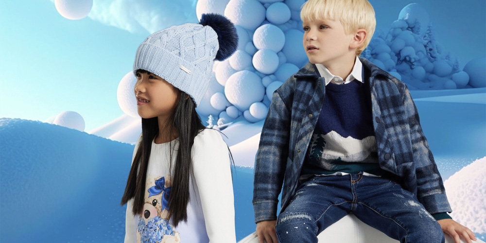 Ubranka świąteczne dla dziewczynki Monnalisa St Moritz - sukienka, niebieska czapka, odzież chłopięca